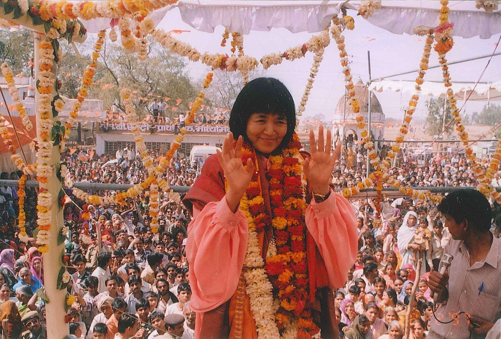 Yogmata Keiko Aikawa